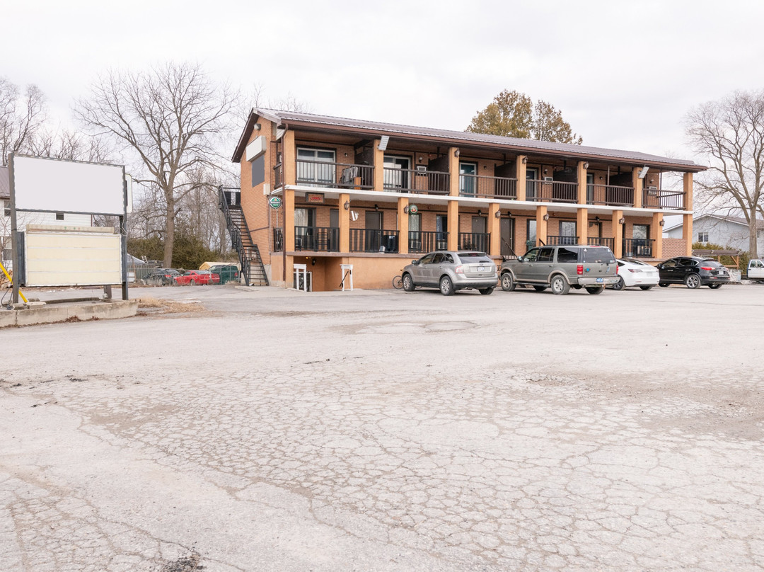 Hotel Beaverton ON - Lake Simcoe