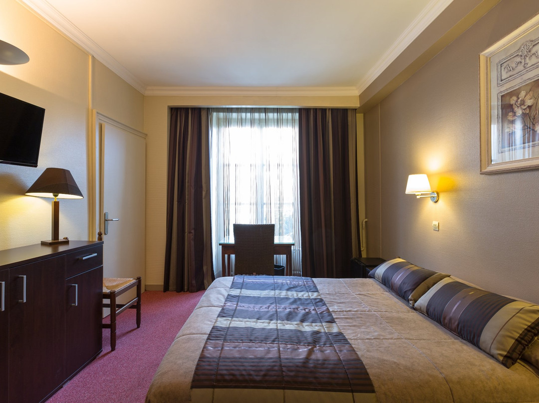 Hotel du Plat d'Etain