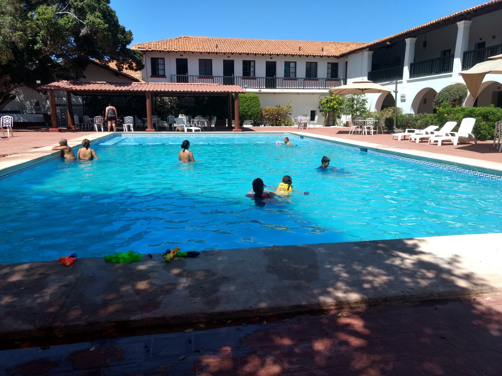 Hoteles Gándara-泳池