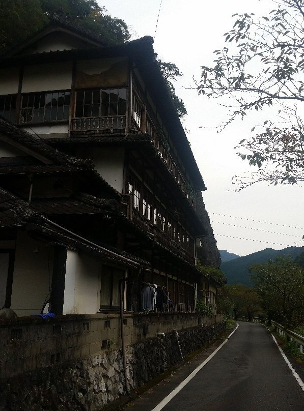 Tsurunoyu Ryokan