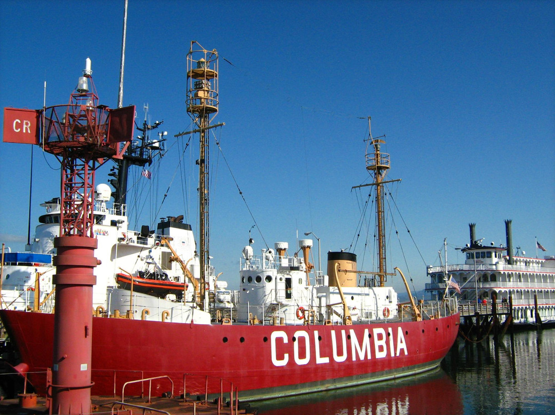 Lightship Columbia景点图片
