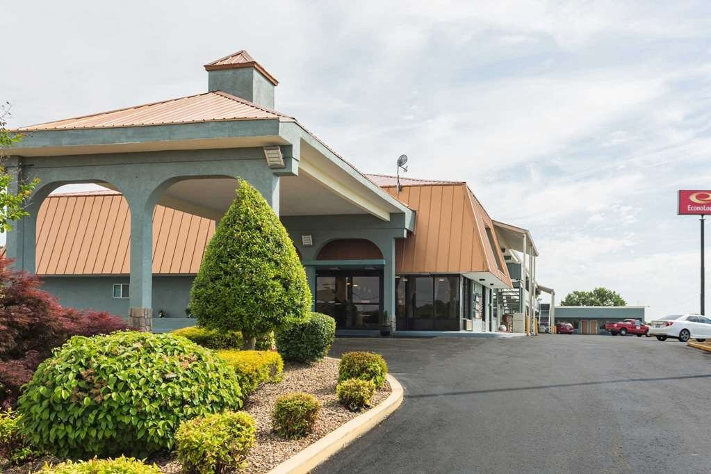 Lowland酒店住宿-Econo Lodge White Pine Morristown I-81 & I-40 Split