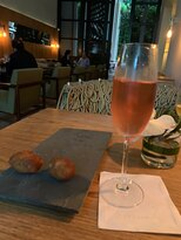 埃米利亚诺酒店主图