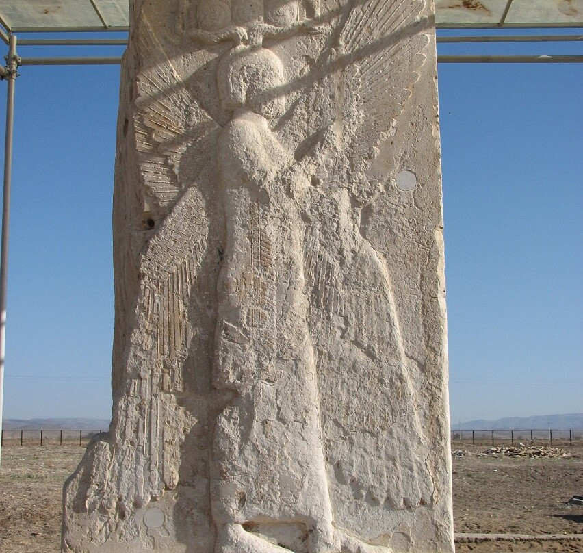 Tomb of Cyrus景点图片