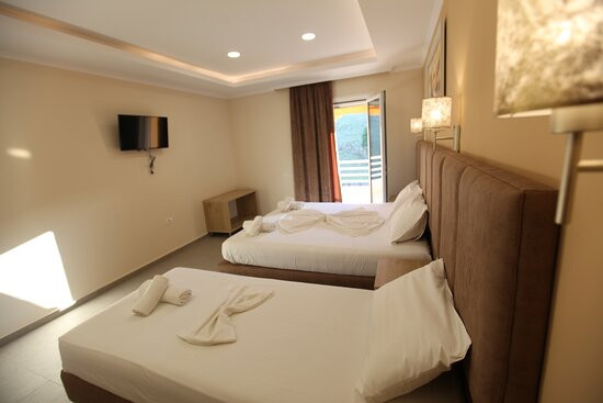 Karos Hotel Llaman主图