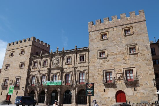 Palacio de Revillagigedo-希洪必去景点