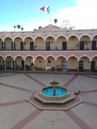 Palacio Municipal-El Fuerte必去景点