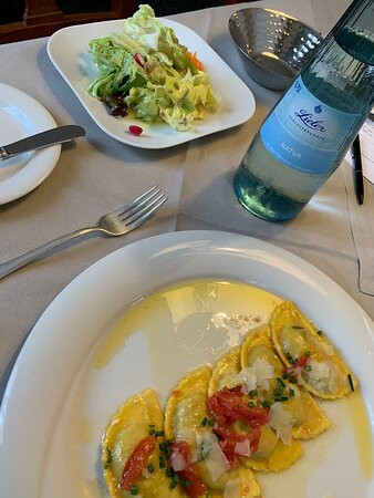 Landgasthof & Hotel Rebstock Haltingen主图