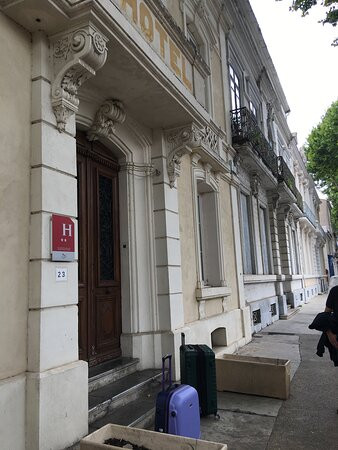 纳博讷酒店住宿-Will's Hotel