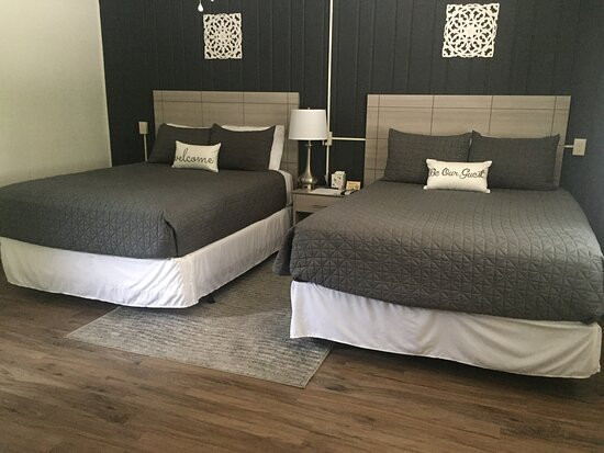 Graceville Inn & RV Park主图