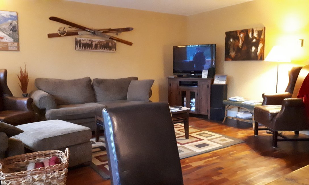 Auberge Kicking Horse Guest House主图