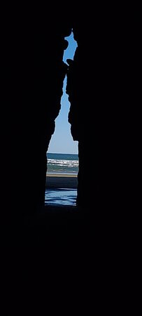 Cathedral Caves Walk景点图片