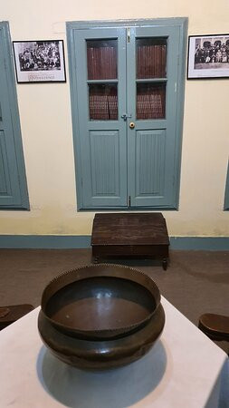 Allama Iqbal Library-Sialkot必去景点