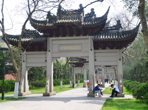 钱王祠-杭州市必去景点
