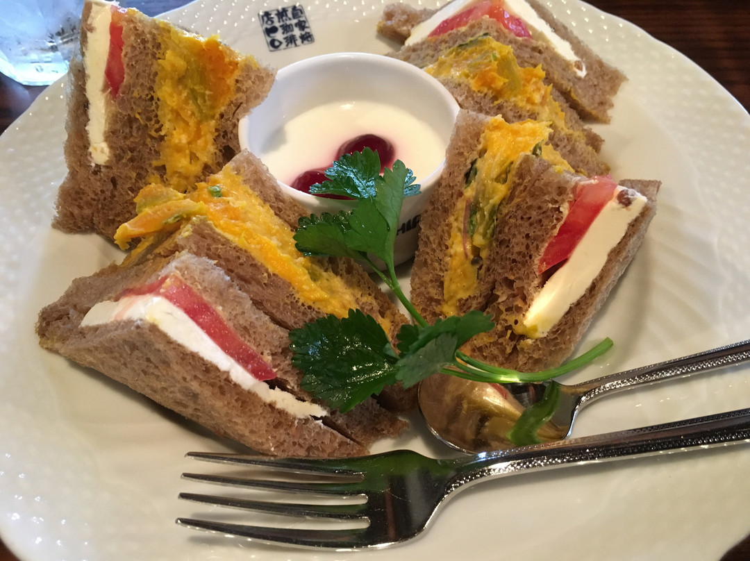 西宫市餐馆和美食-Hiro Coffee Nishinomiya North Entrance
