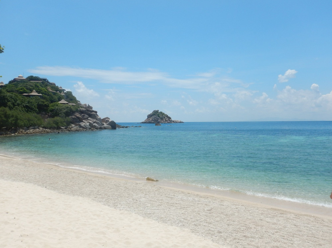 Sai Daeng Beach景点图片