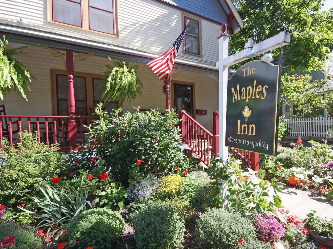 Maples Inn