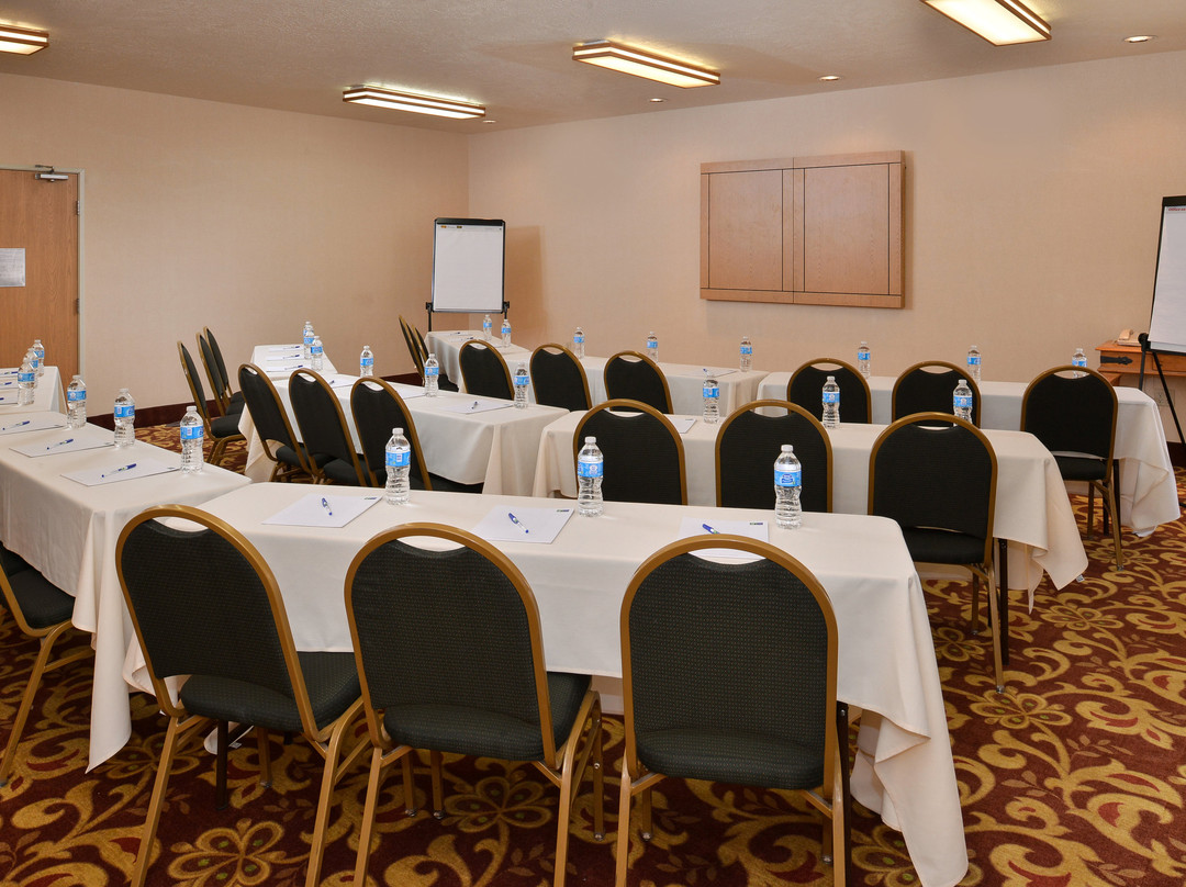 Holiday Inn Express & Suites Idaho Falls by IHG主图