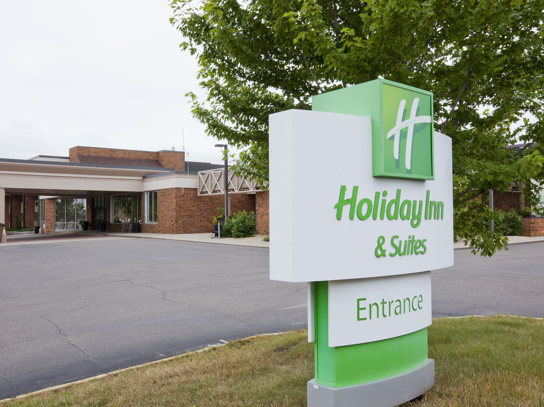 Holiday Inn & Suites St. Cloud By IHG主图