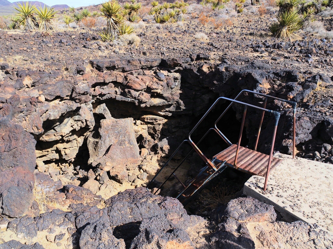 Lava Tube-莫哈韦必去景点