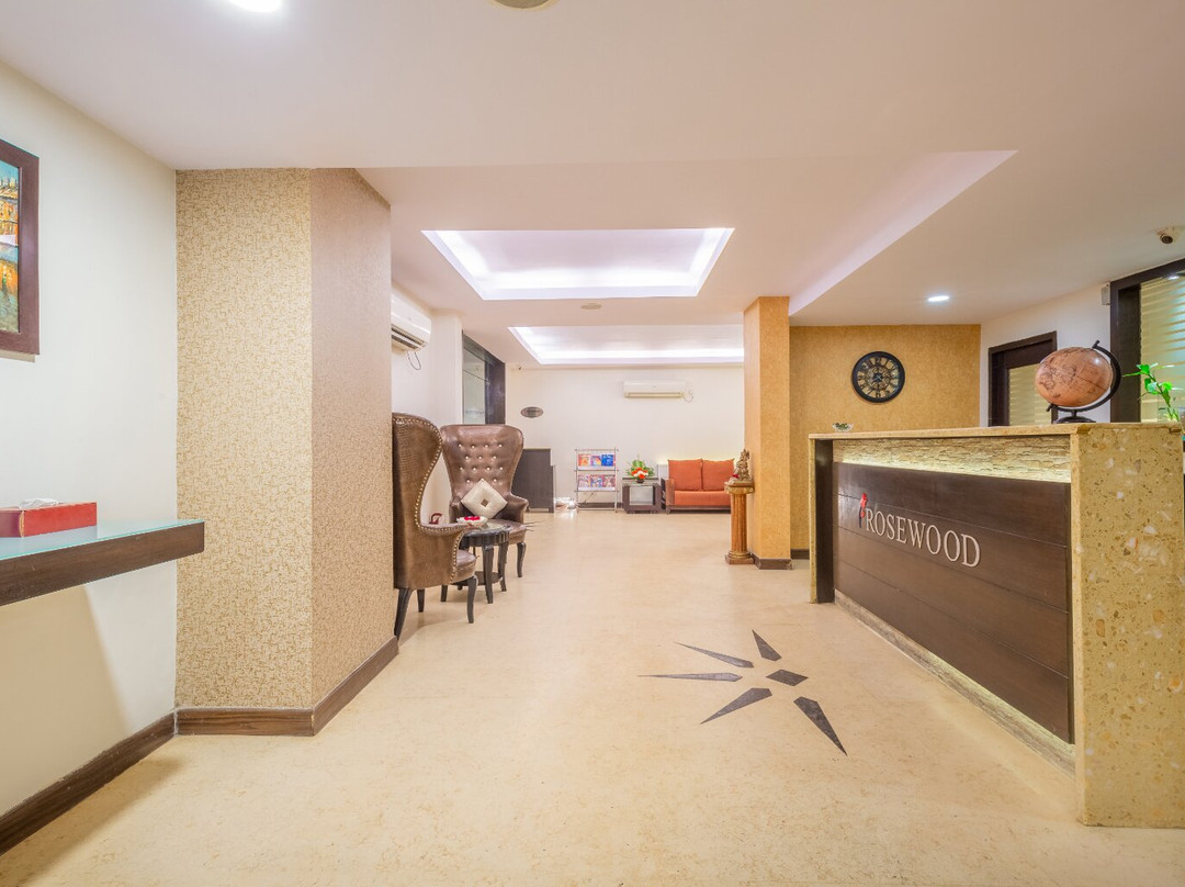 Rosewood Apartment Hotel, Pantnagar主图