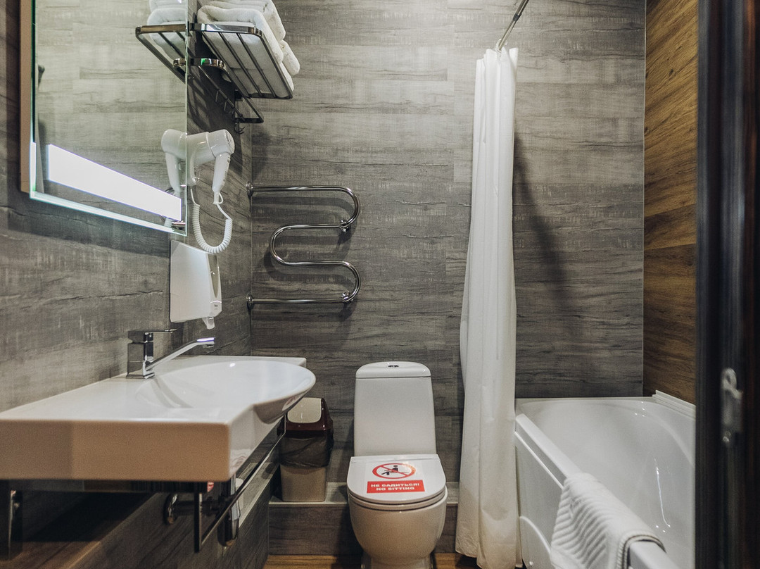 RED RIVER HOTEL主图