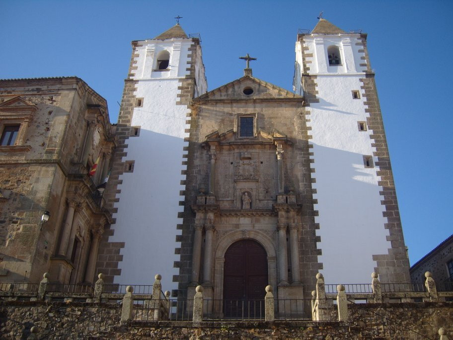 Plaza de San Jorge景点图片