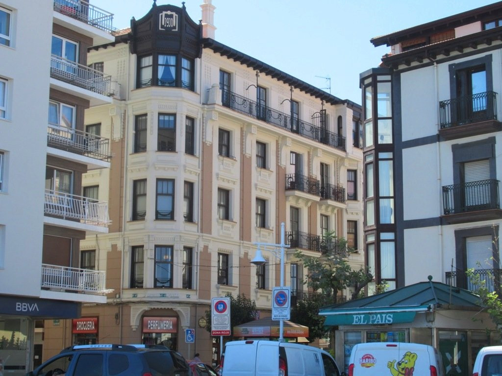 Avenida de la Constitución-Castro Urdiales必去景点