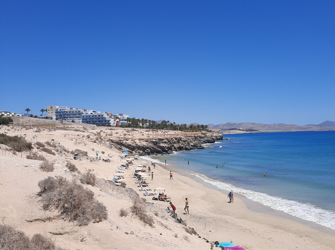 Playa Esmeralda景点图片