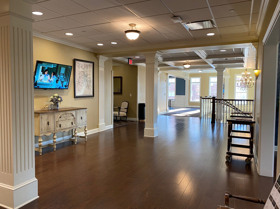 The Mount Vernon Grand Hotel主图