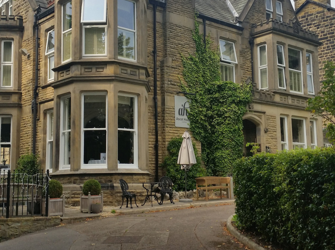 Ascot House Hotel Harrogate主图