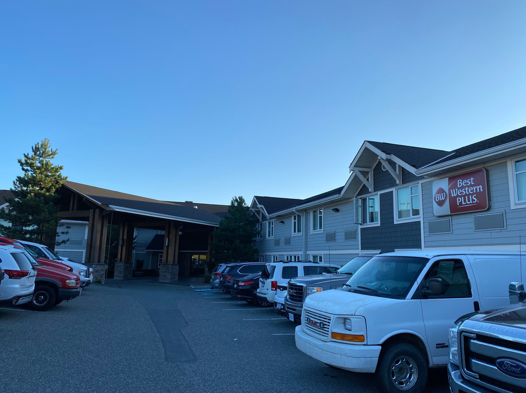 Best Western Plus Country Meadows Inn主图