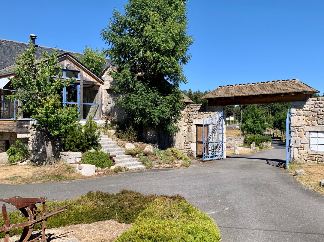 La Grange D'Emilie主图