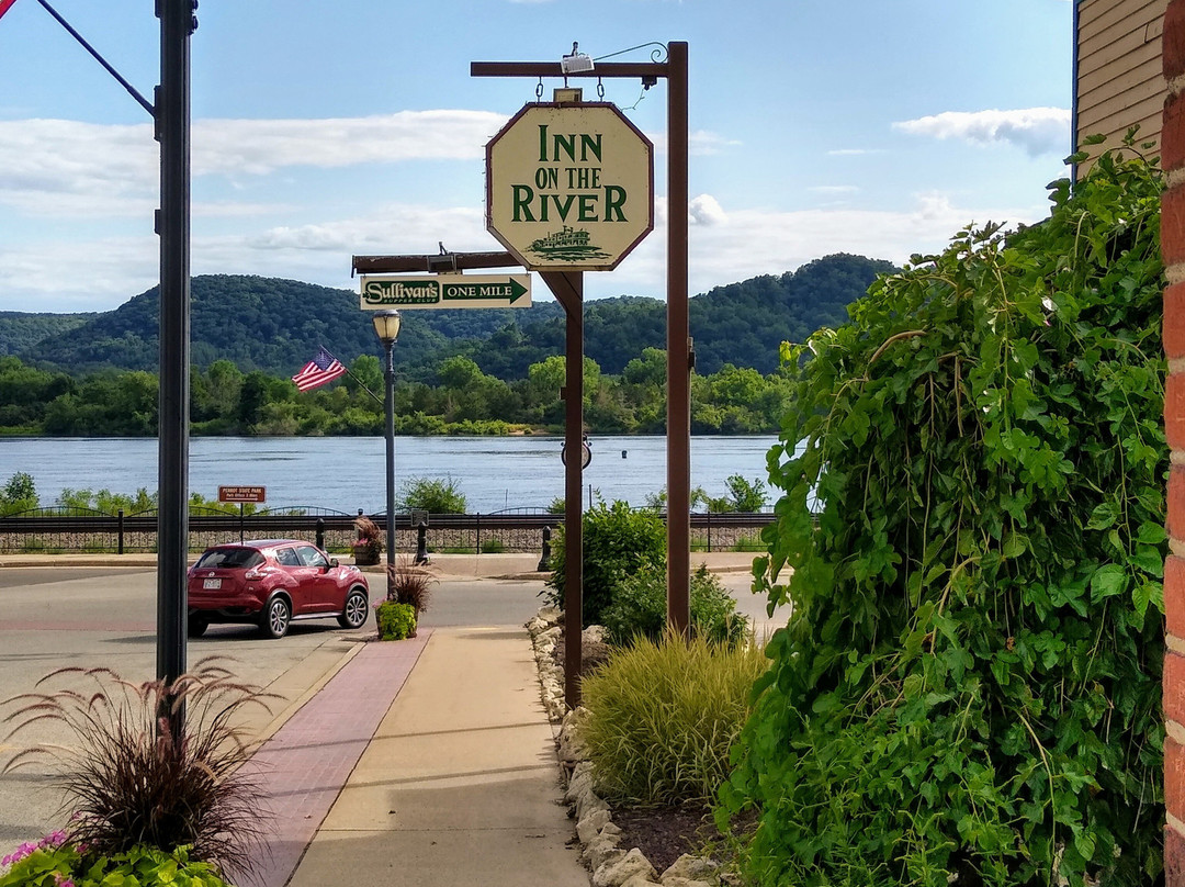 Inn On The River主图