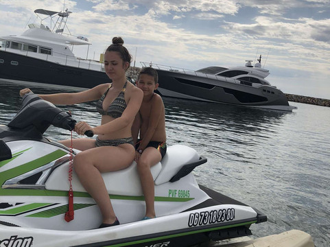 St Cyp Jet Evasion-Saint-Cyprien必去景点