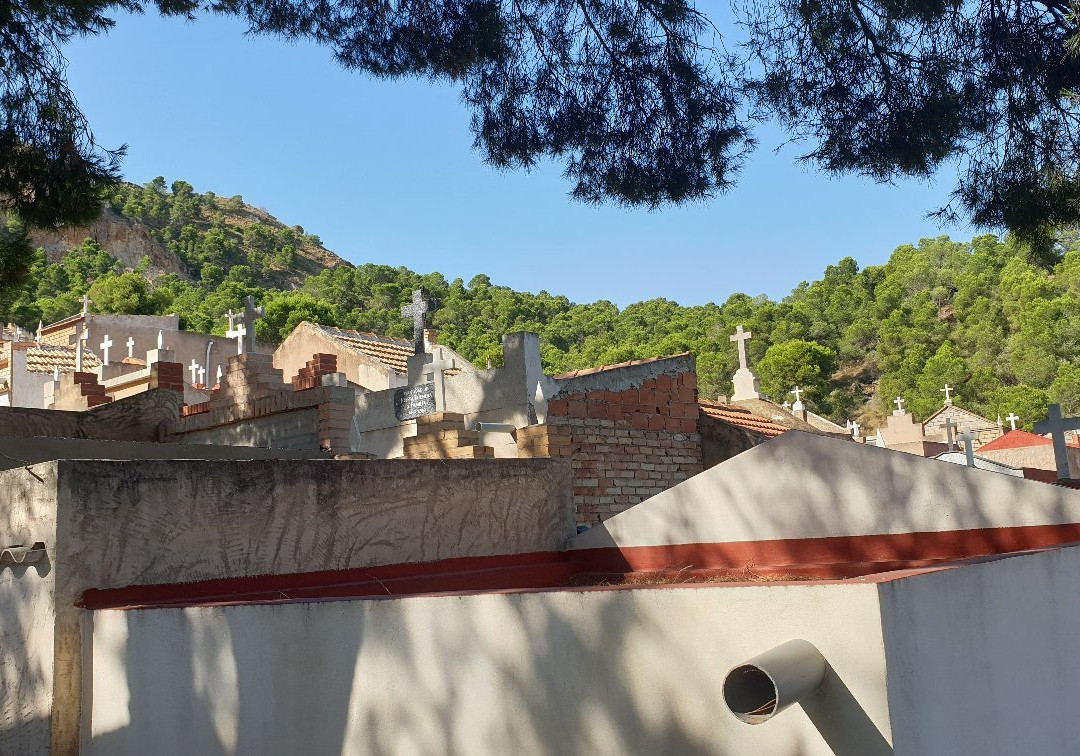 Cementerio de Torreaguera-Torreaguera必去景点