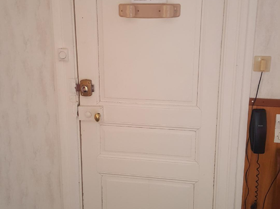 Hotel De La Poste Et Europe主图