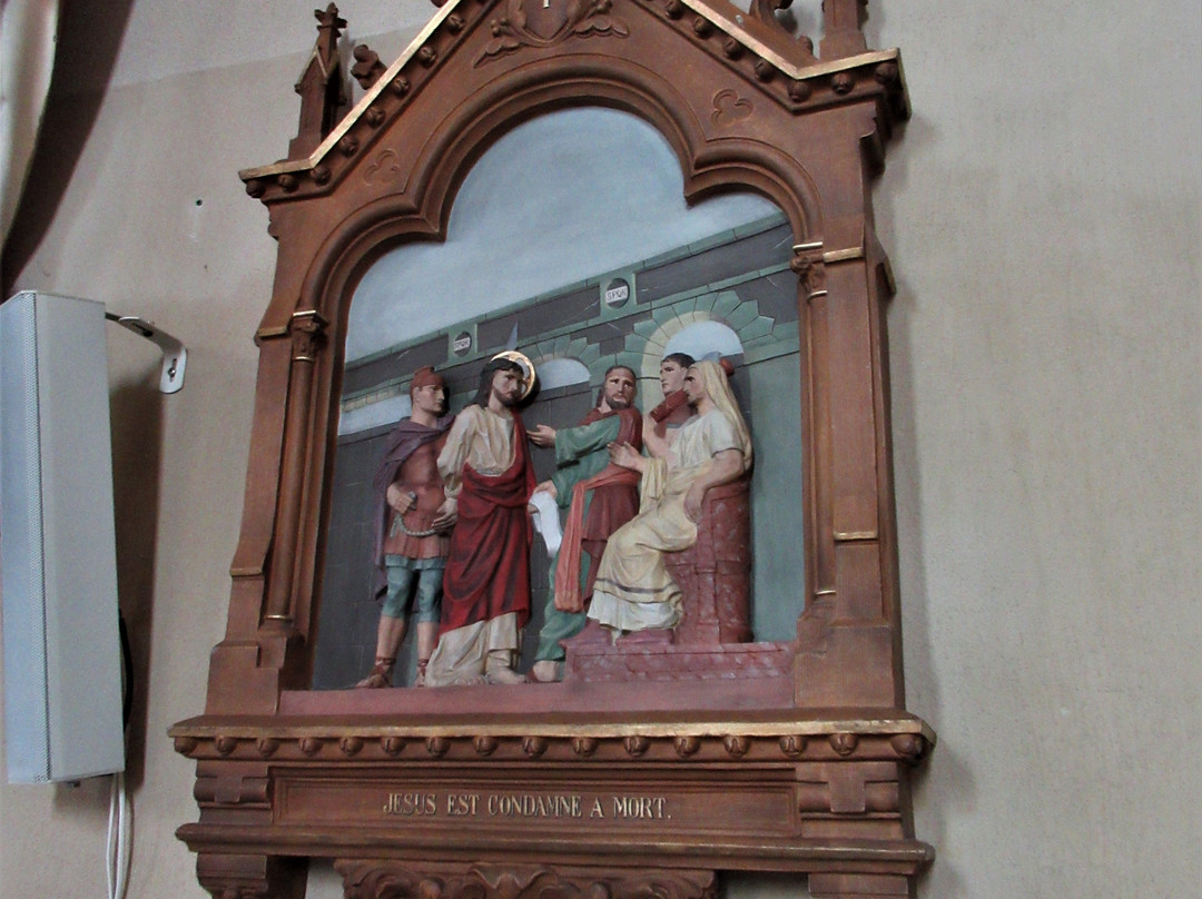 Eglise Saint-Hubert-Illange必去景点