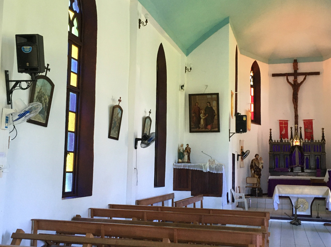 Church of the Holy Family-哈皮迪必去景点