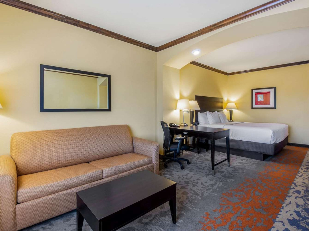 La Quinta Inn & Suites by Wyndham Eastland主图