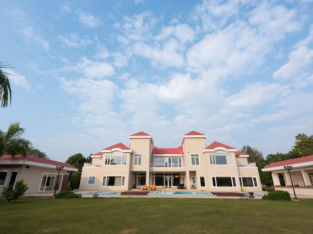 Siddha Wellness Village by Four Leaf Hotels主图