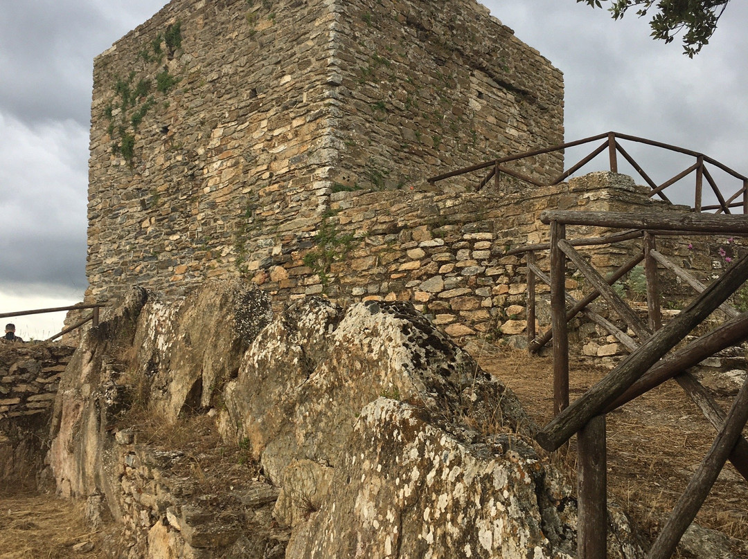Castello di Sassai (Orguglioso)-San Nicolo'gerrei必去景点