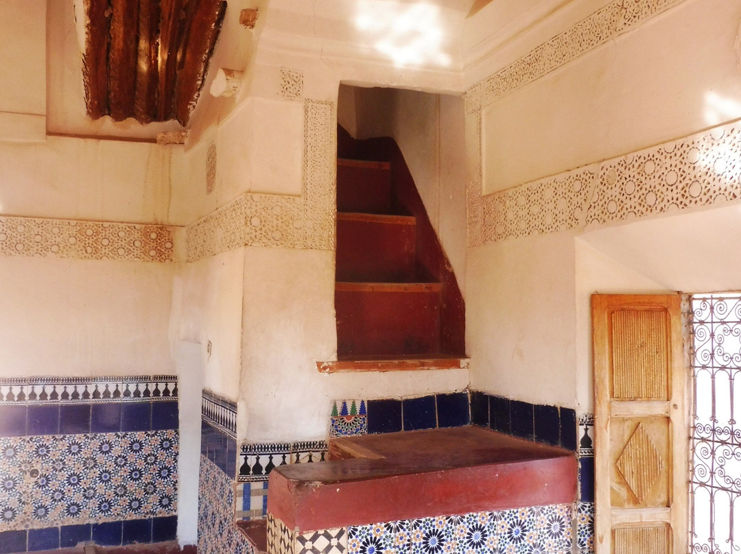 陶里尔特古堡-瓦尔扎扎特必去景点