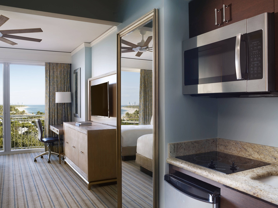 迈阿密比斯坎湾丽思卡尔顿酒店主图