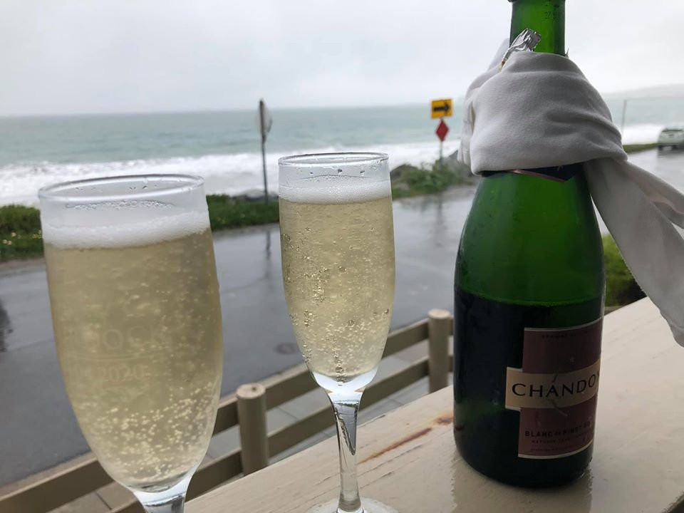 米拉马尔海滩龙柏酒店主图