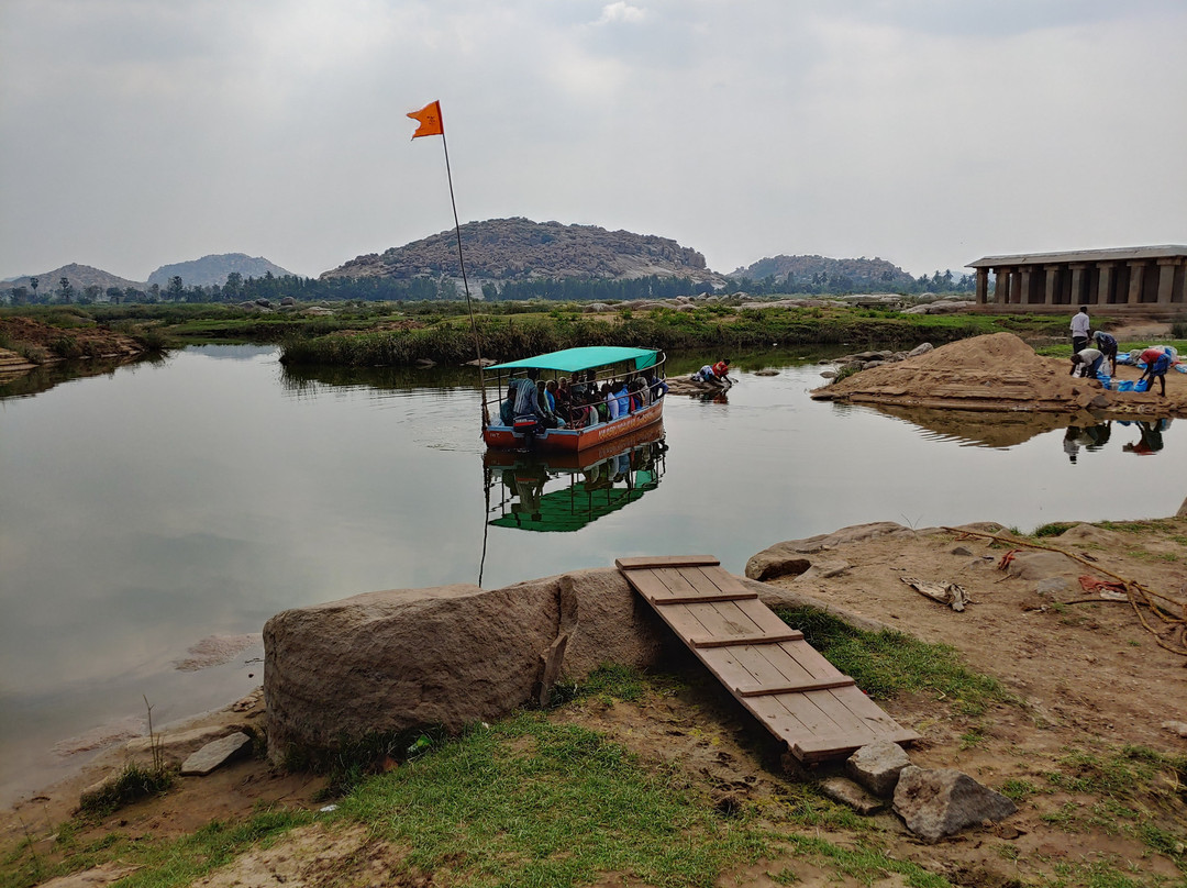 Nava Brindavana景点图片