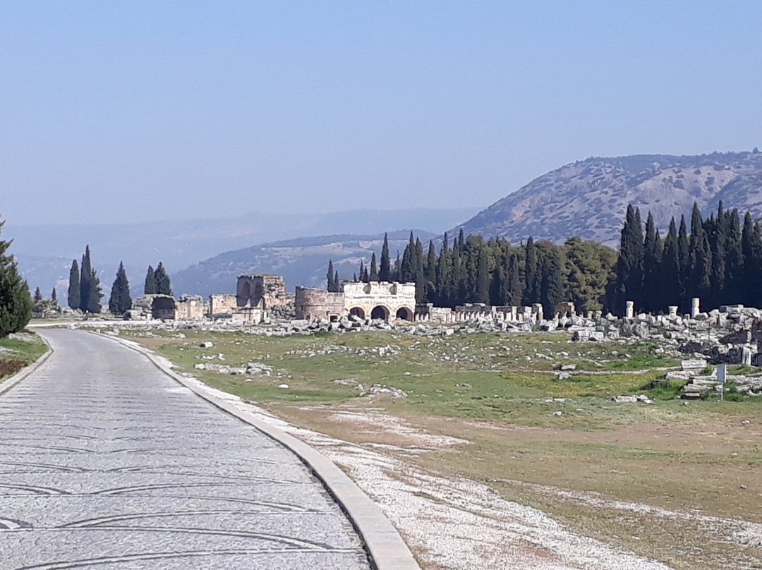 Byzantine Church-巴穆卡丽必去景点