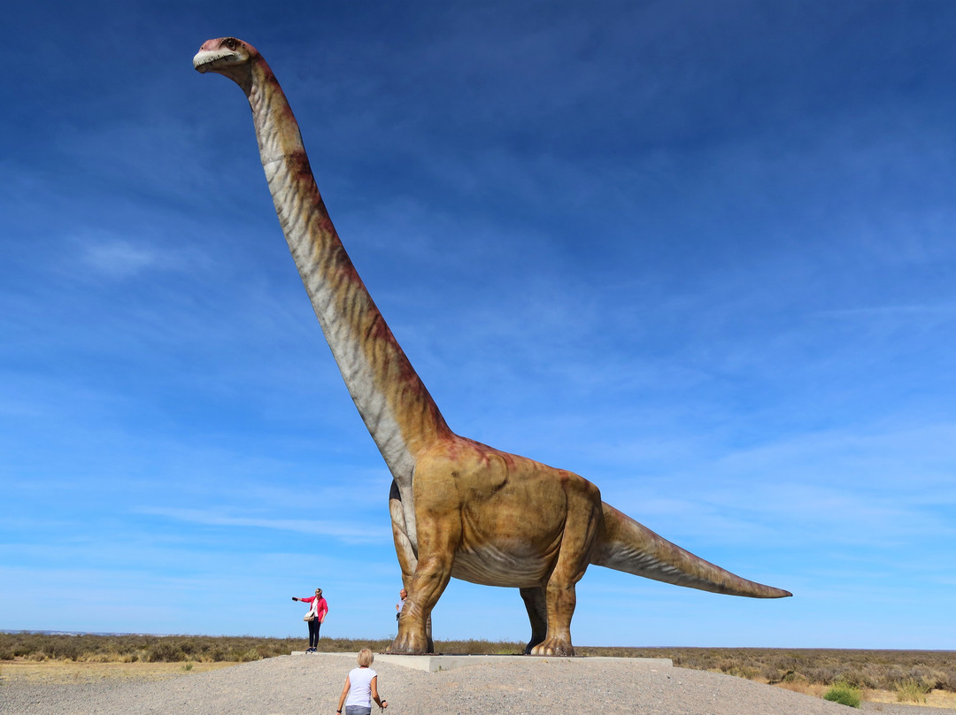 Replica del Titanosaurio-Trelew必去景点