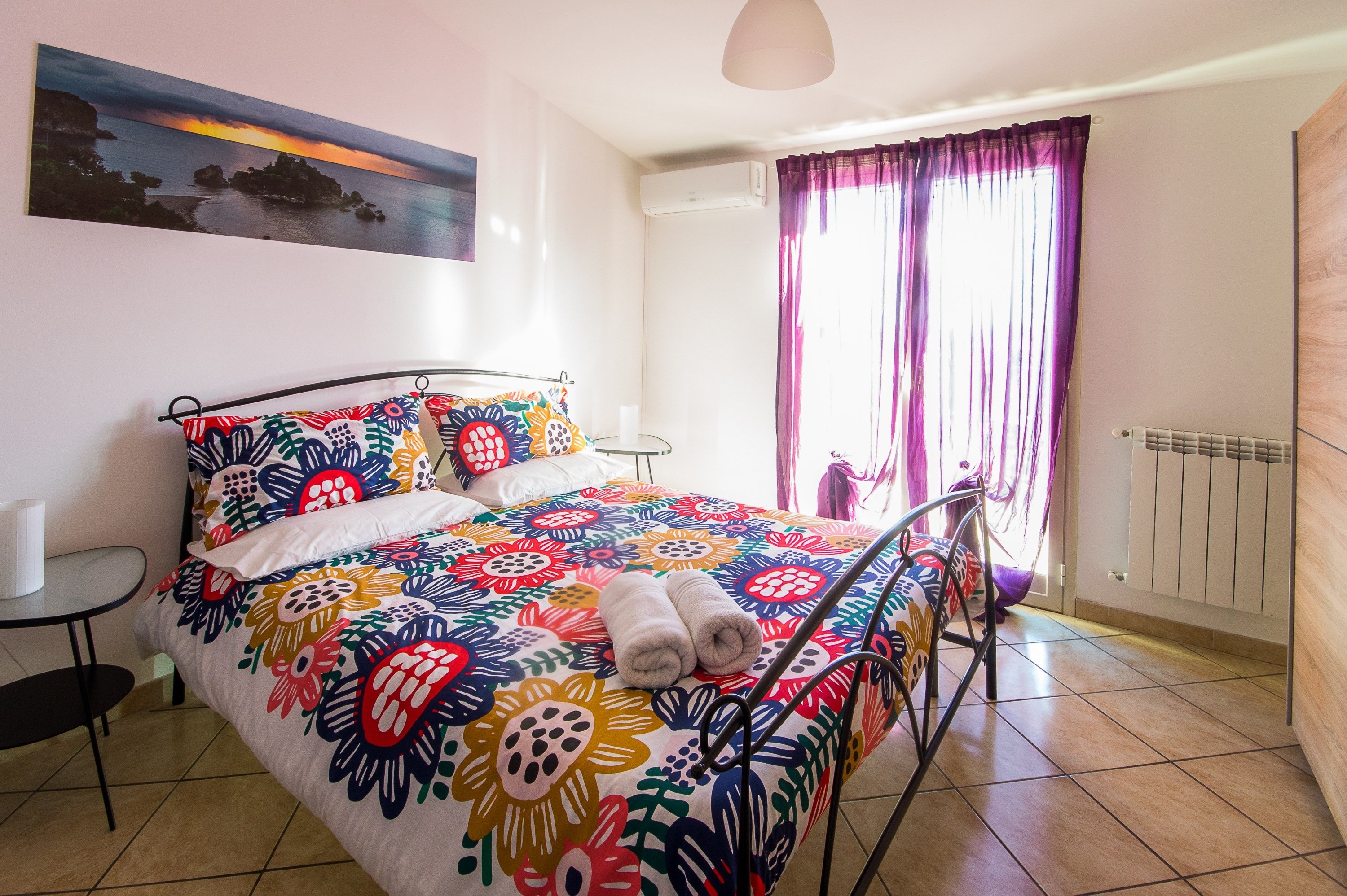 New Naxos Village-官方
