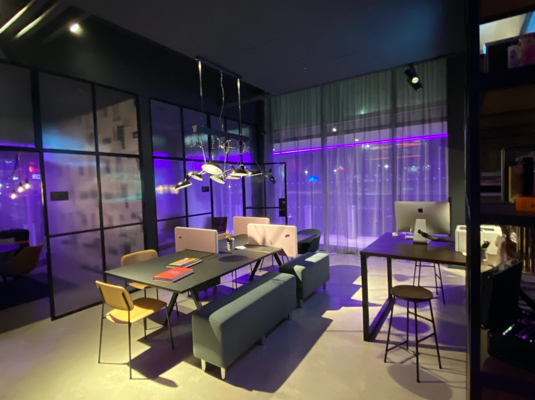 Moxy Birmingham Nec主图